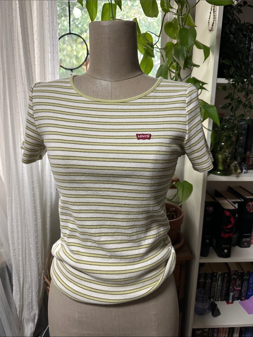 Levi's White and Olive Green Striped Ribbed Short Sleeve Tee
